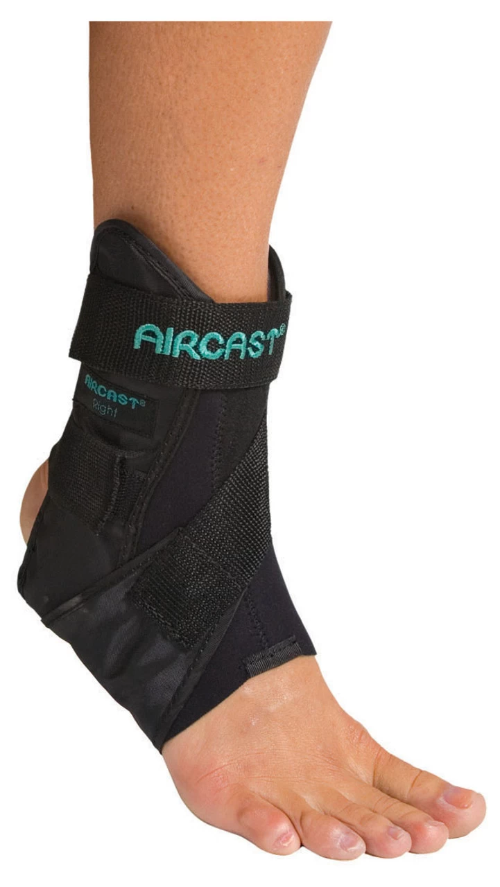 Aircast Airsport Ankle Brace 3 Aircast Airsport Ankle Brace