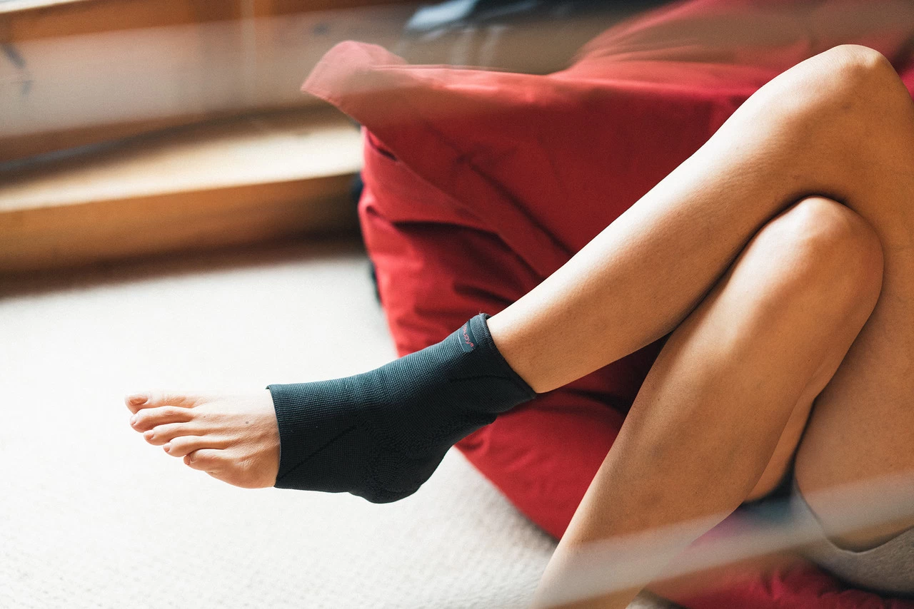 DonJoy MaloLax Ankle Support 5 DonJoy MaloLax Ankle Support - Image 3